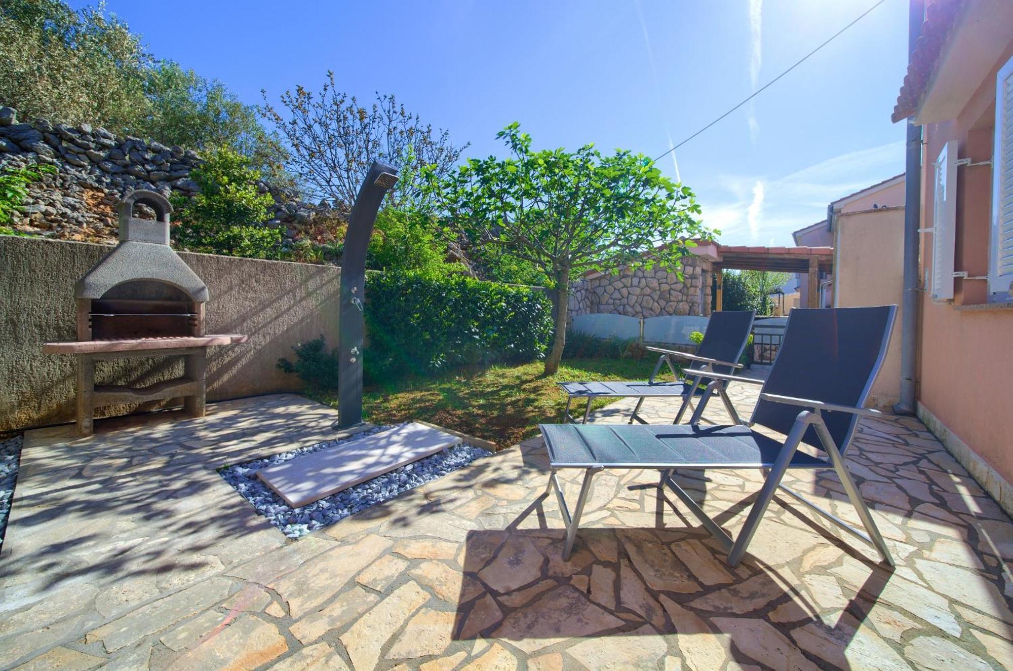 Happy Point Apartment Krk Town Exterior photo